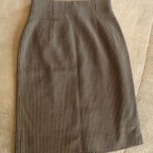 Dana Buchman professional skirt w/zipper & lining
